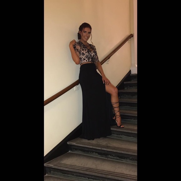 Prom dress - Picture 4 of 6